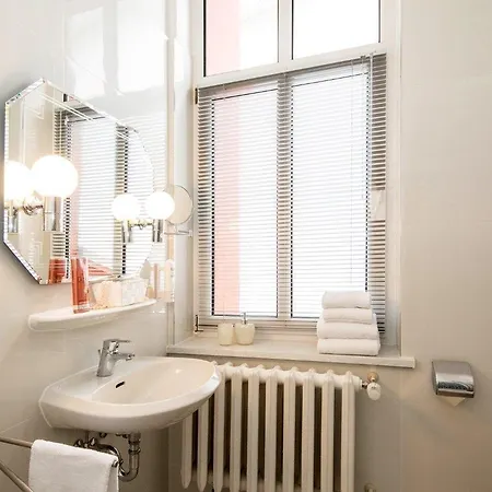 Promenadenhotel Kaiser Wilhelm 酒店 Seebad Bansin