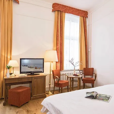 Promenadenhotel Kaiser Wilhelm 3* Seebad Bansin